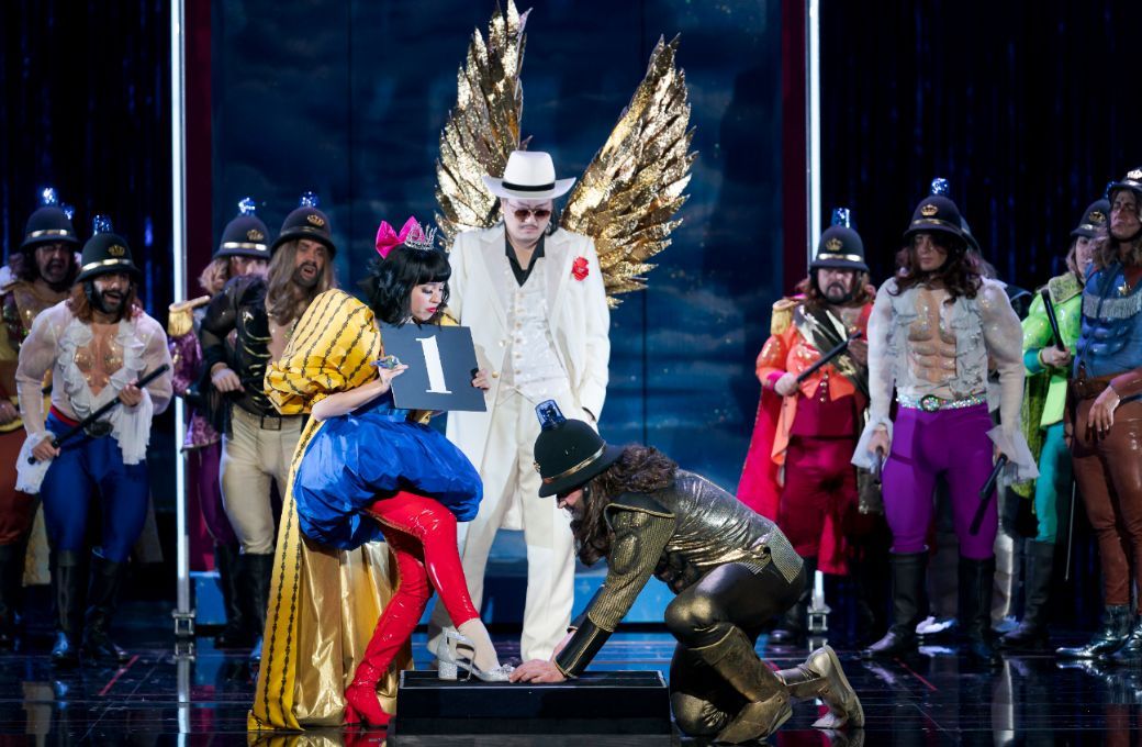 Daeho Kim (Alidoro) und Pablo Mart&iacute;nez (Don Ramiro) &copy; Werner Kmetitsch | Oper Graz