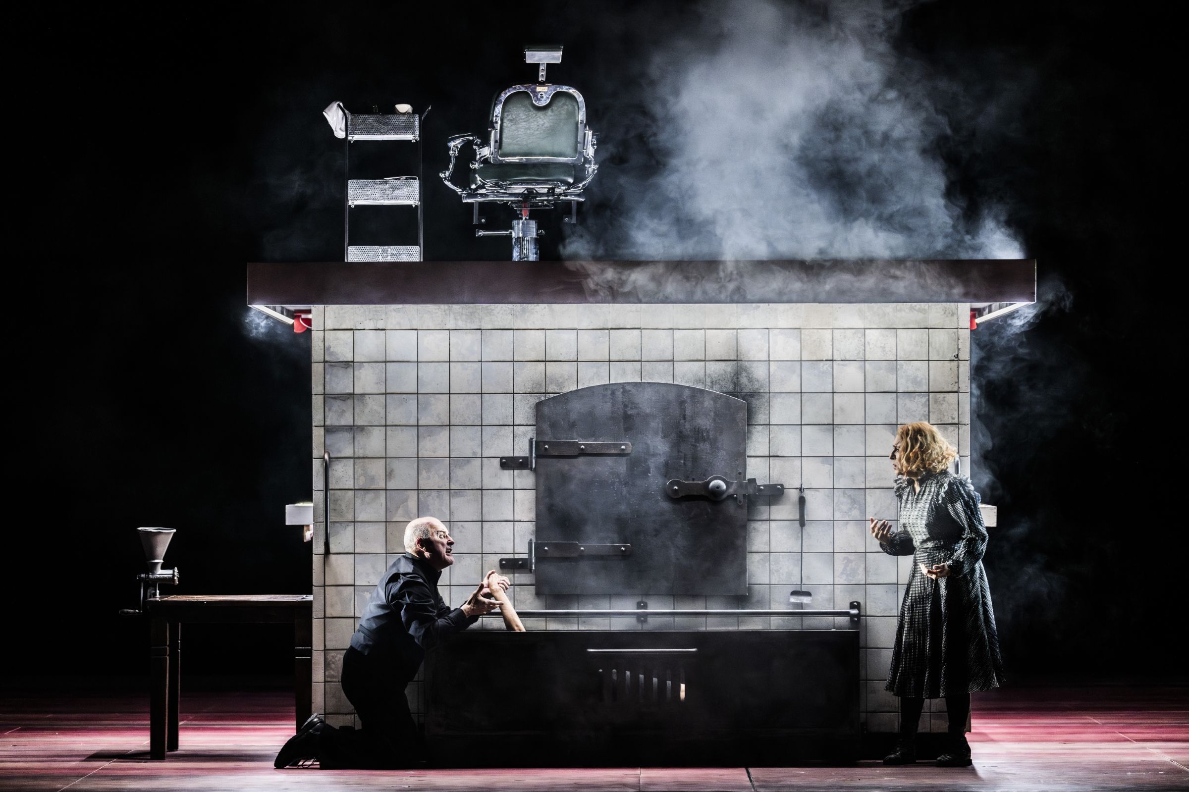 Christopher Purves (Sweeney Todd) and Dagmar Manzel (Mrs Lovett) &copy; Jan Windszus Photography