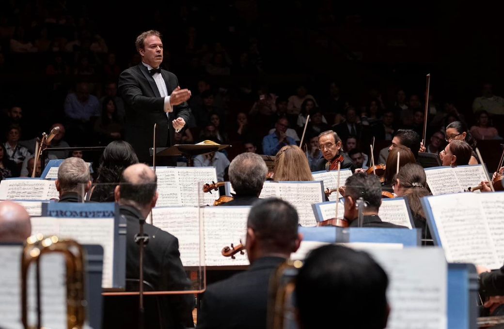 David Reiland &copy; Orquesta Filarm&oacute;nica de la Ciudad de M&eacute;xico