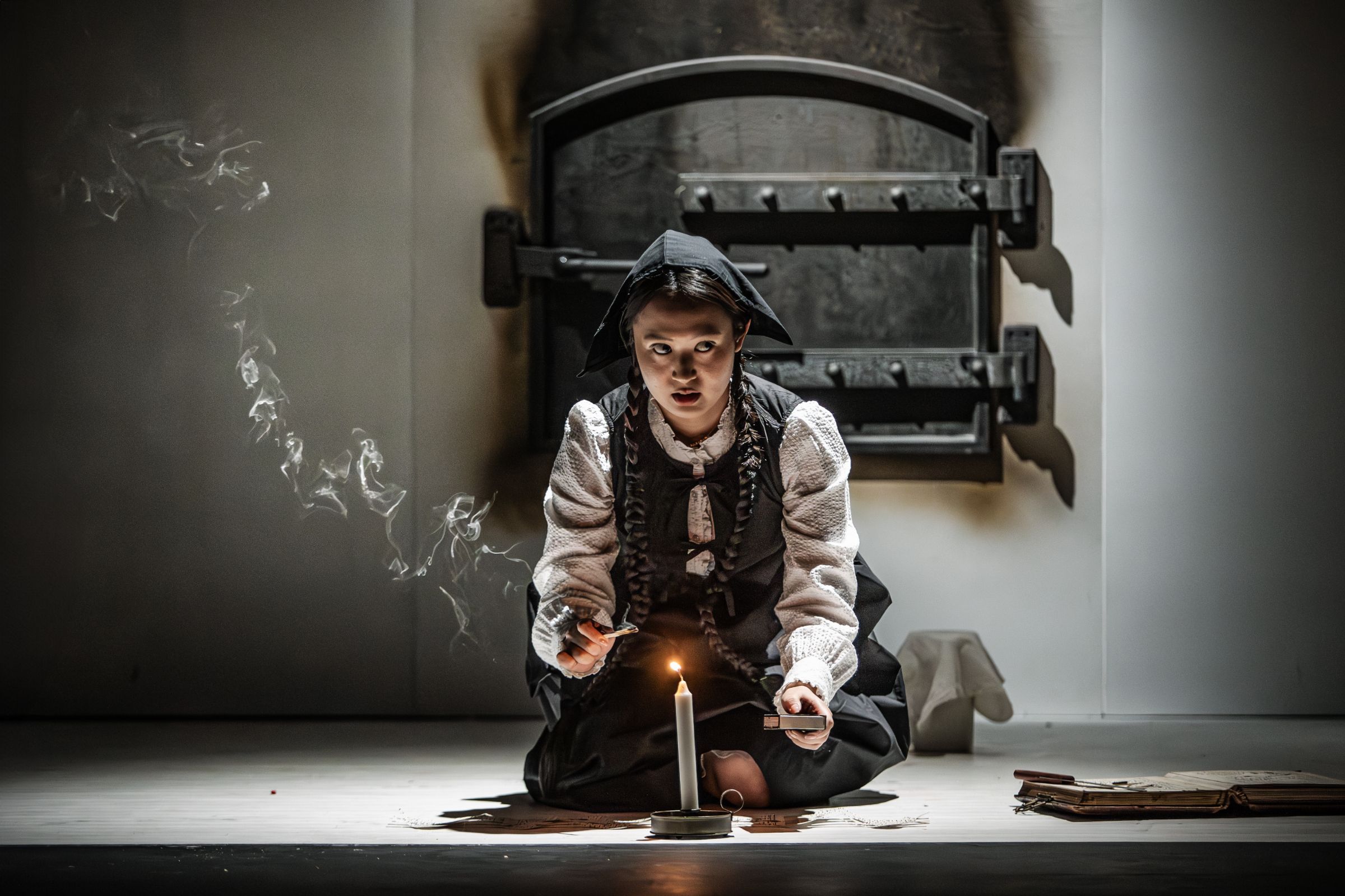 Binny Supin Yang (Gretel) &copy; Craig Fuller