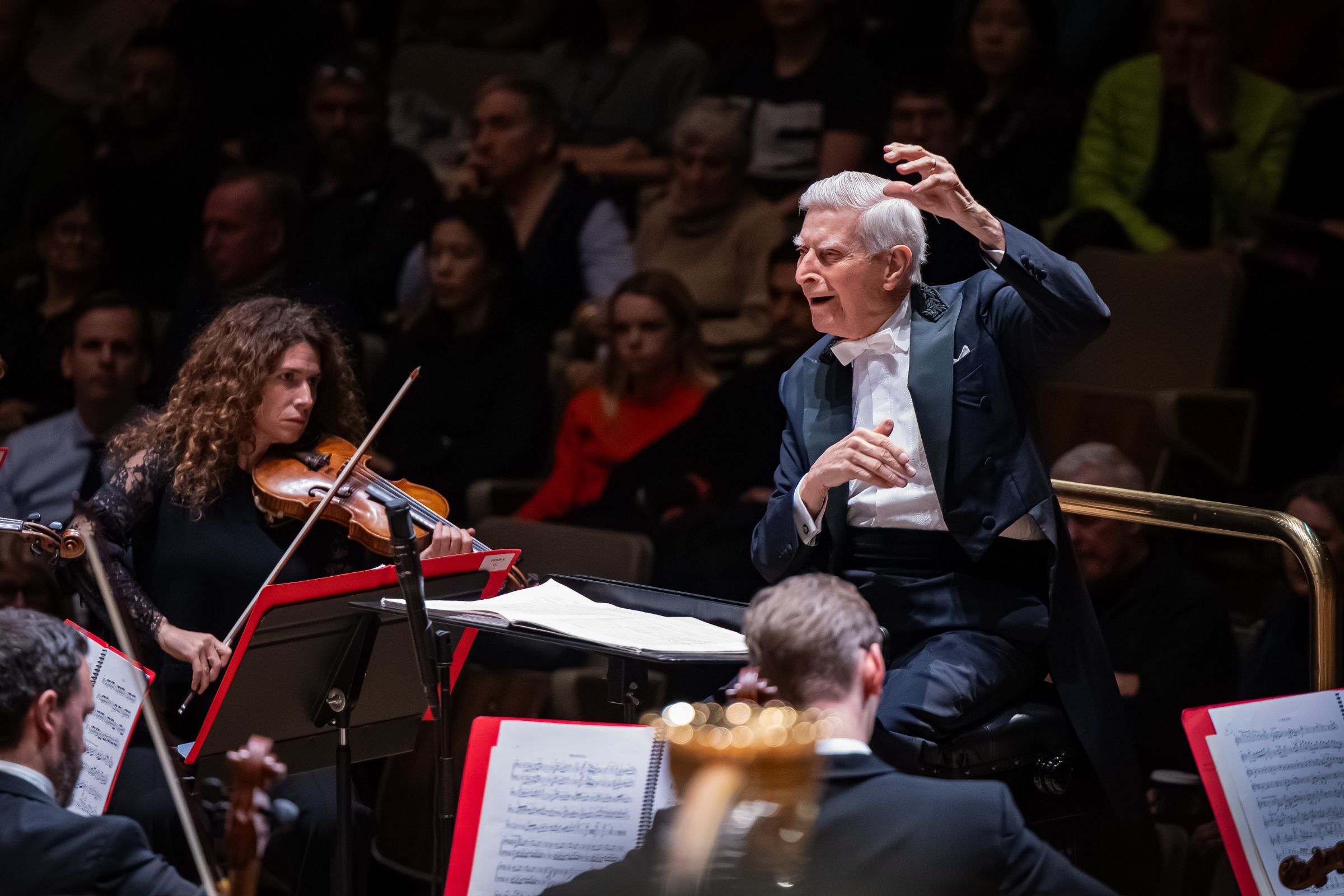 Herbert Blomstedt conducts the Philharmonia © Philharmonia Orchestra | Marc Gascoigne