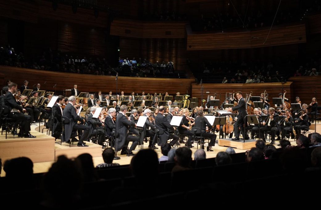 Philippe Jordan dirige l'Orchestre National de France © Christophe Abramowitz / Radio France