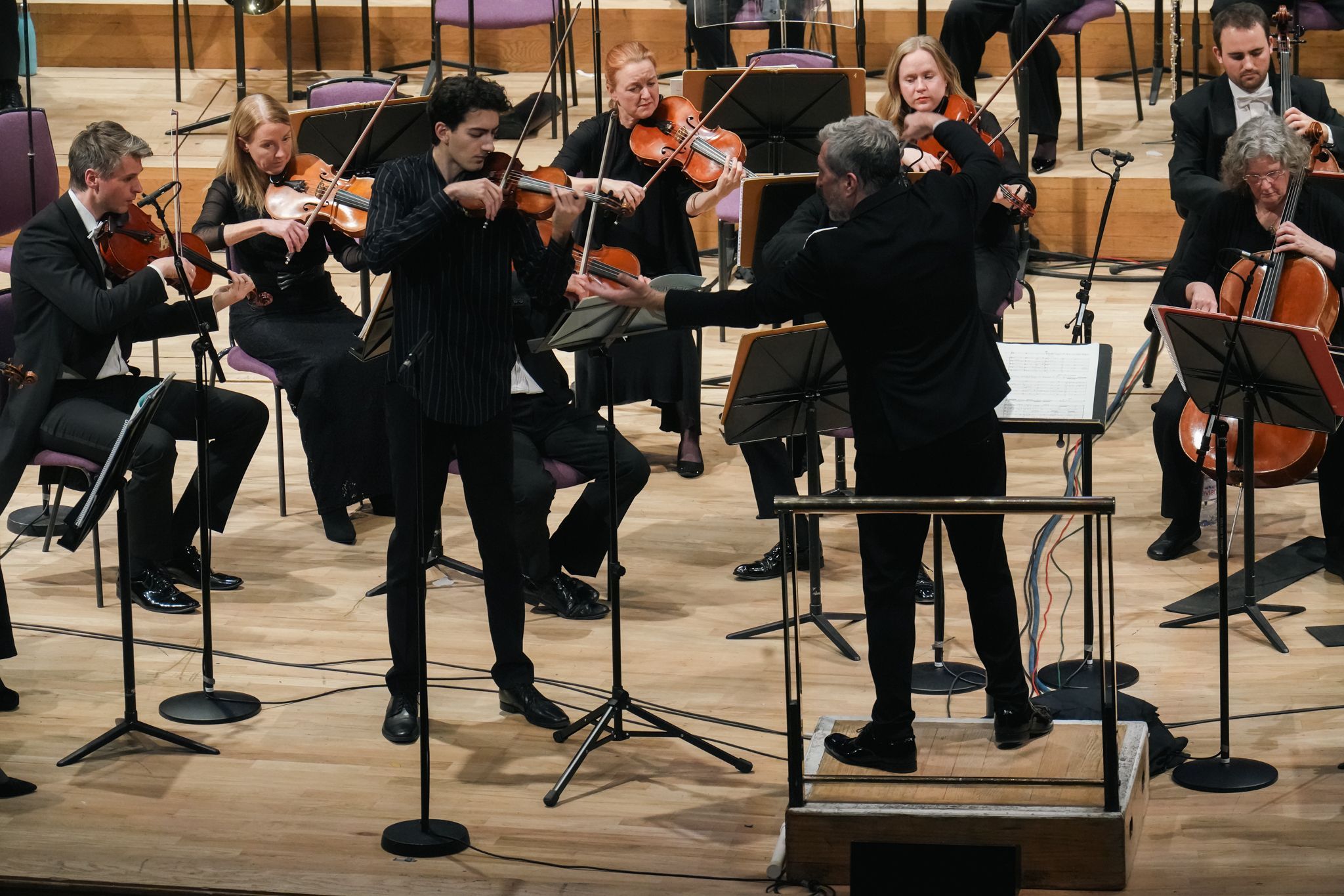 Stephen Waarts, Thomas Adès and the Hallé &copy; David Hughes | The Hallé