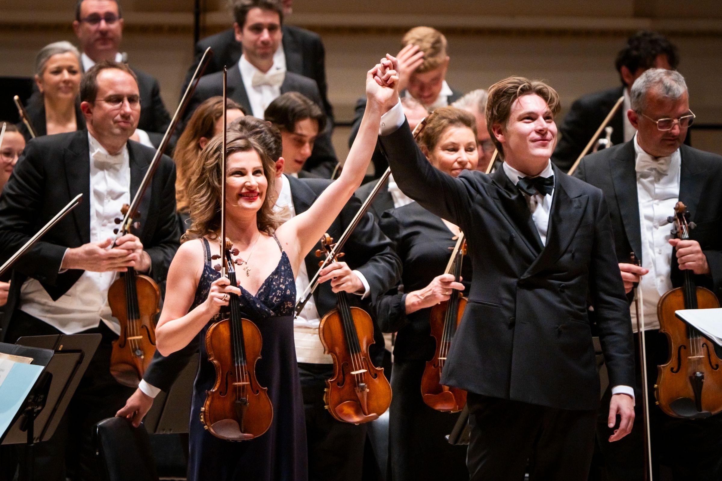 Lisa Batiashvili and Klaus Mäkelä with the Royal Concertgebouw Orchestra in Carnegie Hall &copy; Chris Lee