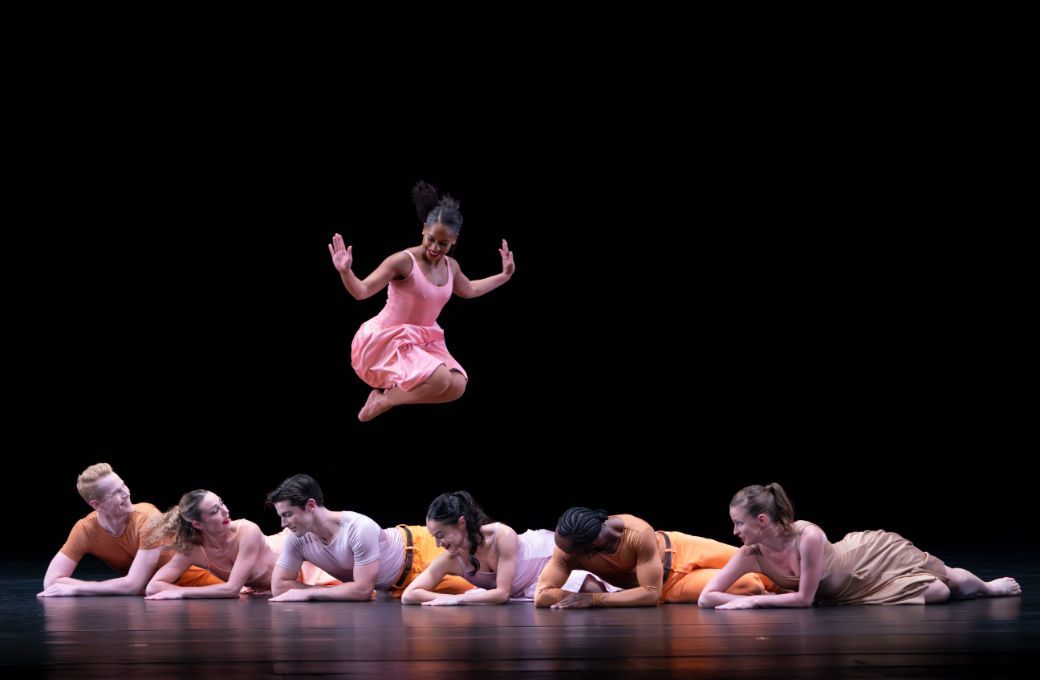 Jada Pearman with Paul Taylor Dance Company in Taylor's <i>Esplanade</i> © Whitney Browne