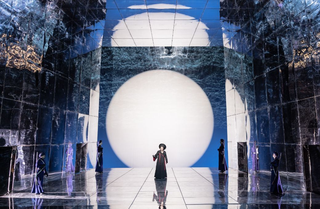 <i>Die Frau ohne Schatten</i> © Evan Zimmerman | Met Opera