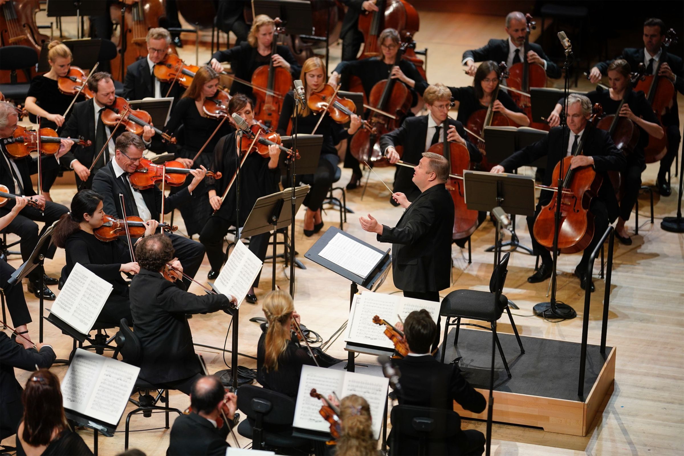 Mikko Franck dirige l'Orchestre Philharmonique de Radio France © Christophe Abramowitz / Radio France