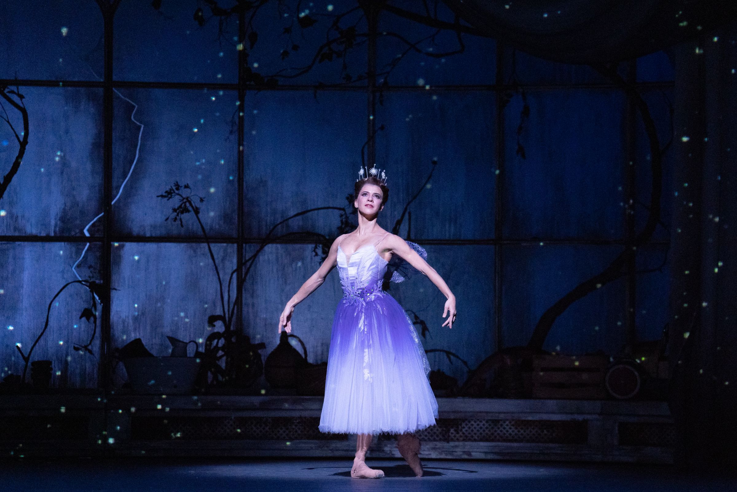 Mayara Magri as the Fairy Godmother in Ashton's <i>Cinderella</i> &copy; Andrej Uspenski