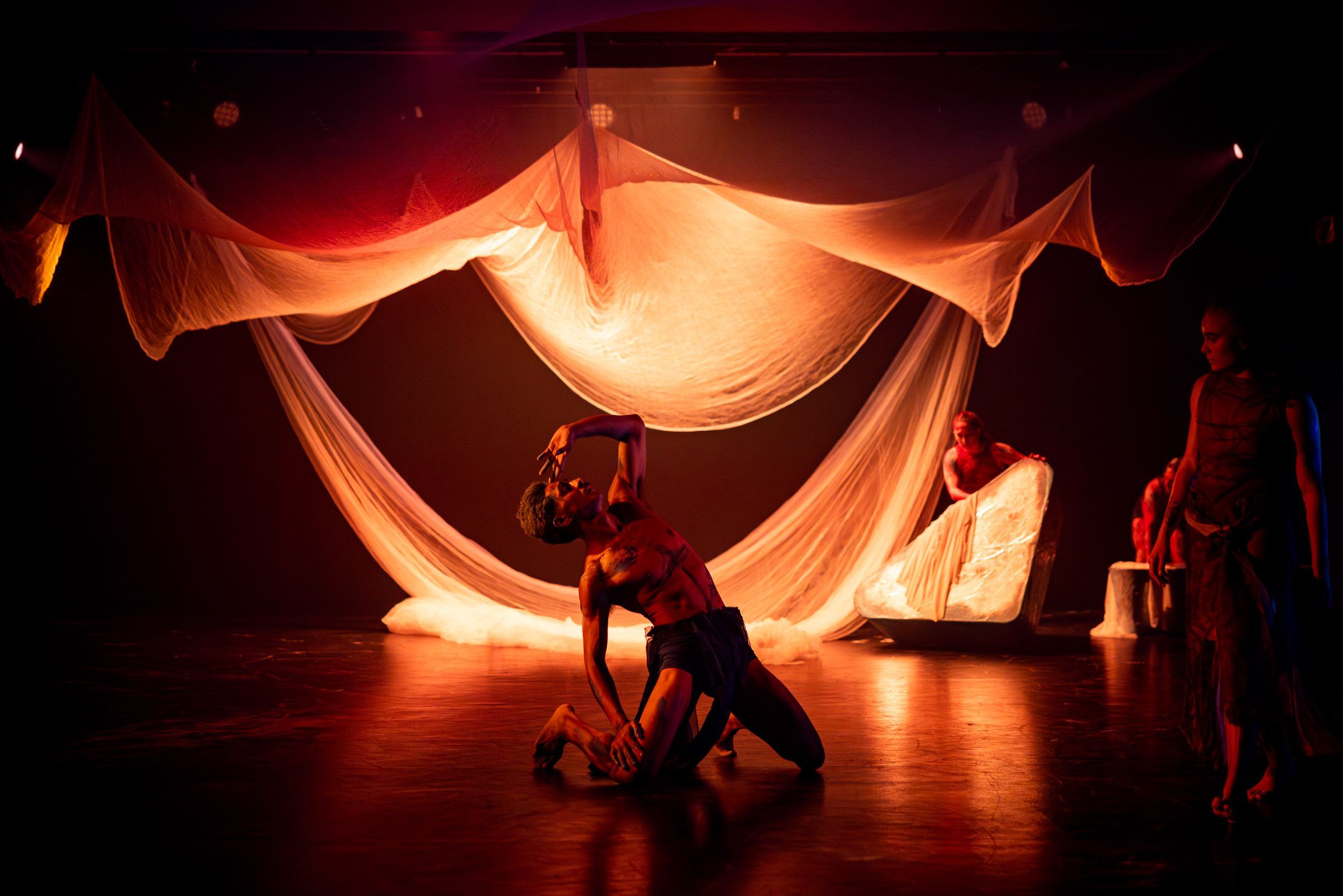 Bangarra Dance Theatre in <i>Yawuru Buru</i> © Daniel Boud