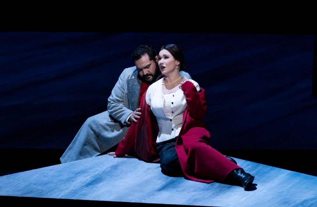 Ren&eacute; Barbera (Arnold) and Olga Peretyatko (Mathilde) &copy; Rikimaru Hotta | New National Theatre, Tokyo