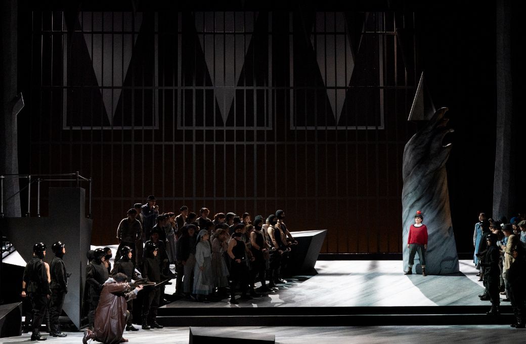 <i>Guillaume Tell</i> &copy; Rikimaru Hotta | New National Theatre, Tokyo