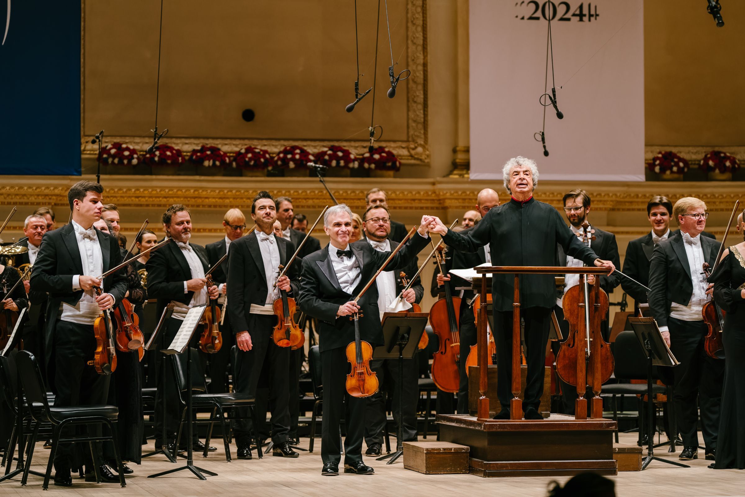 Gil Shaham, Semyon Bychkov and the Czech Philharmonic &copy; Fadi Kheir