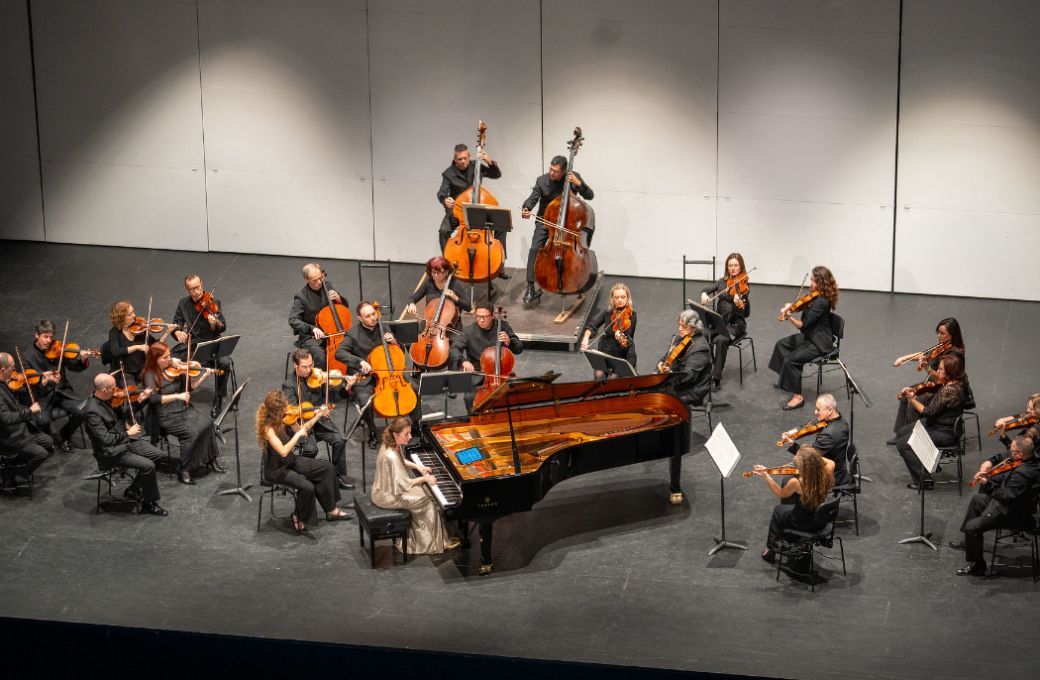 Angela Hewitt y la OEX &copy; Orquesta de Extremadura