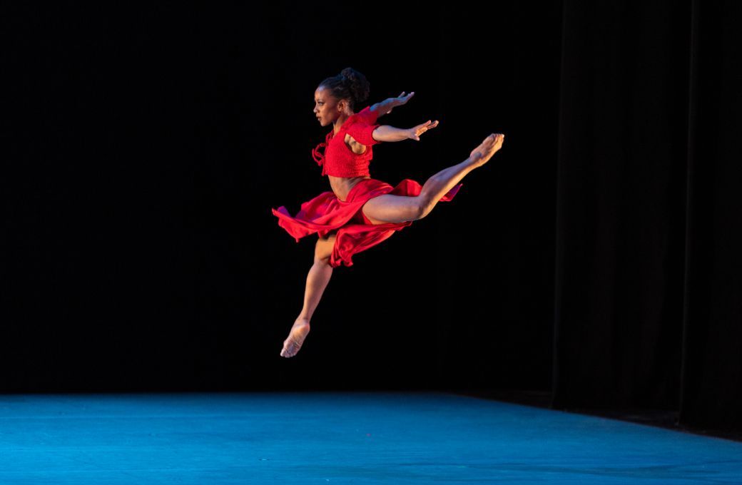 Jacquelin Harris in Ronald K. Brown's <i>Grace</i> &copy; Danica Paulos