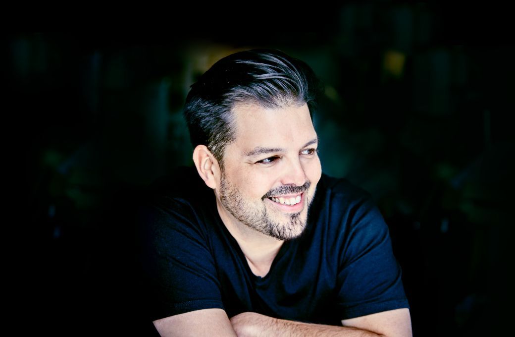 Emiliano Gonzalez Toro &copy; Michel Novak