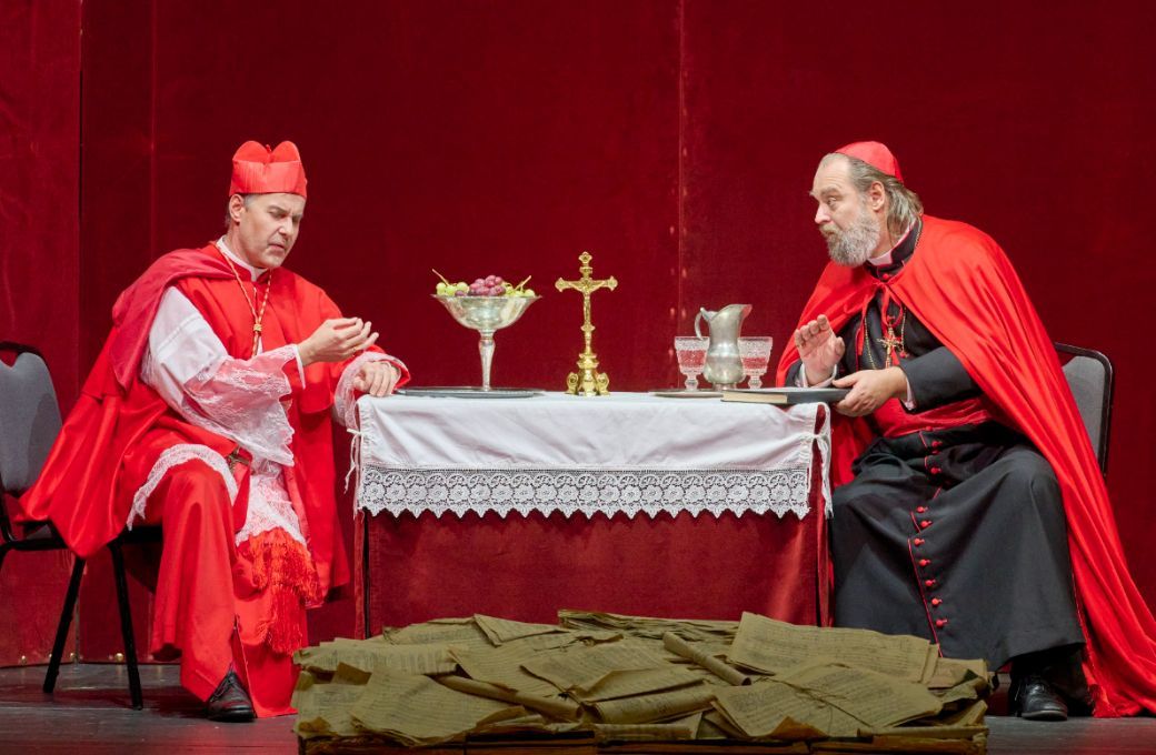 Michael Laurenz (Bernardo Novagerio) und Wolfgang Koch (Carlo Borromeo) © Wiener Staatsoper | Michael Pöhn