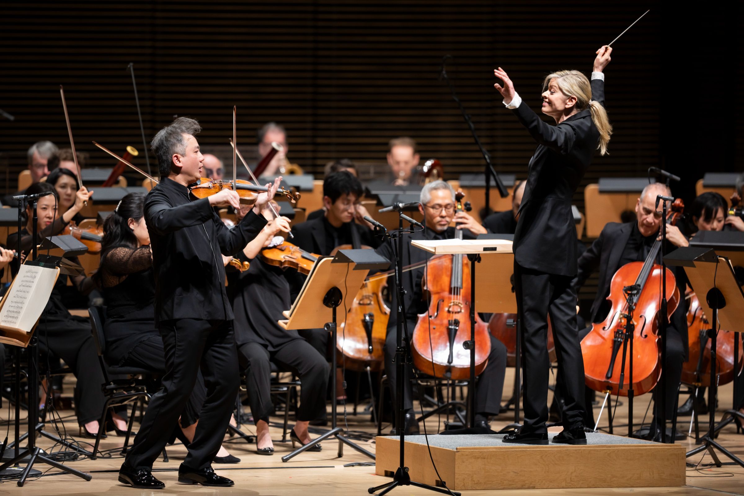 Frank Huang, Keri-Lynn Wilson and the New York Philharmonic &copy; Chris Lee