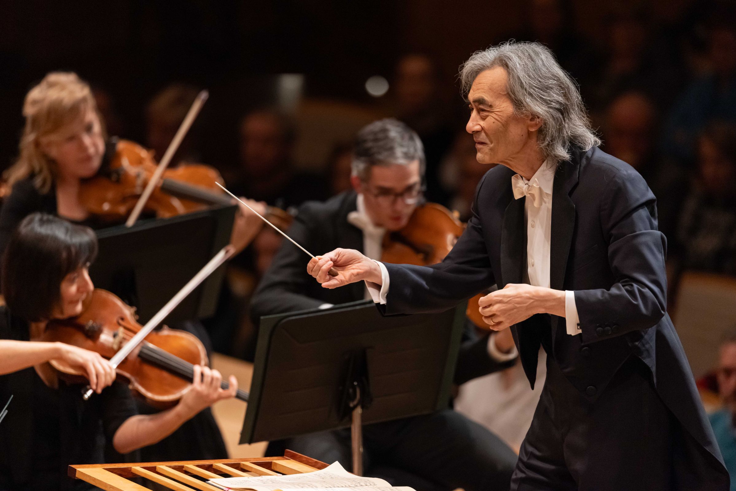 Kent Nagano conducts the Orchestre Symphonique de Montréal © Antoine Saito