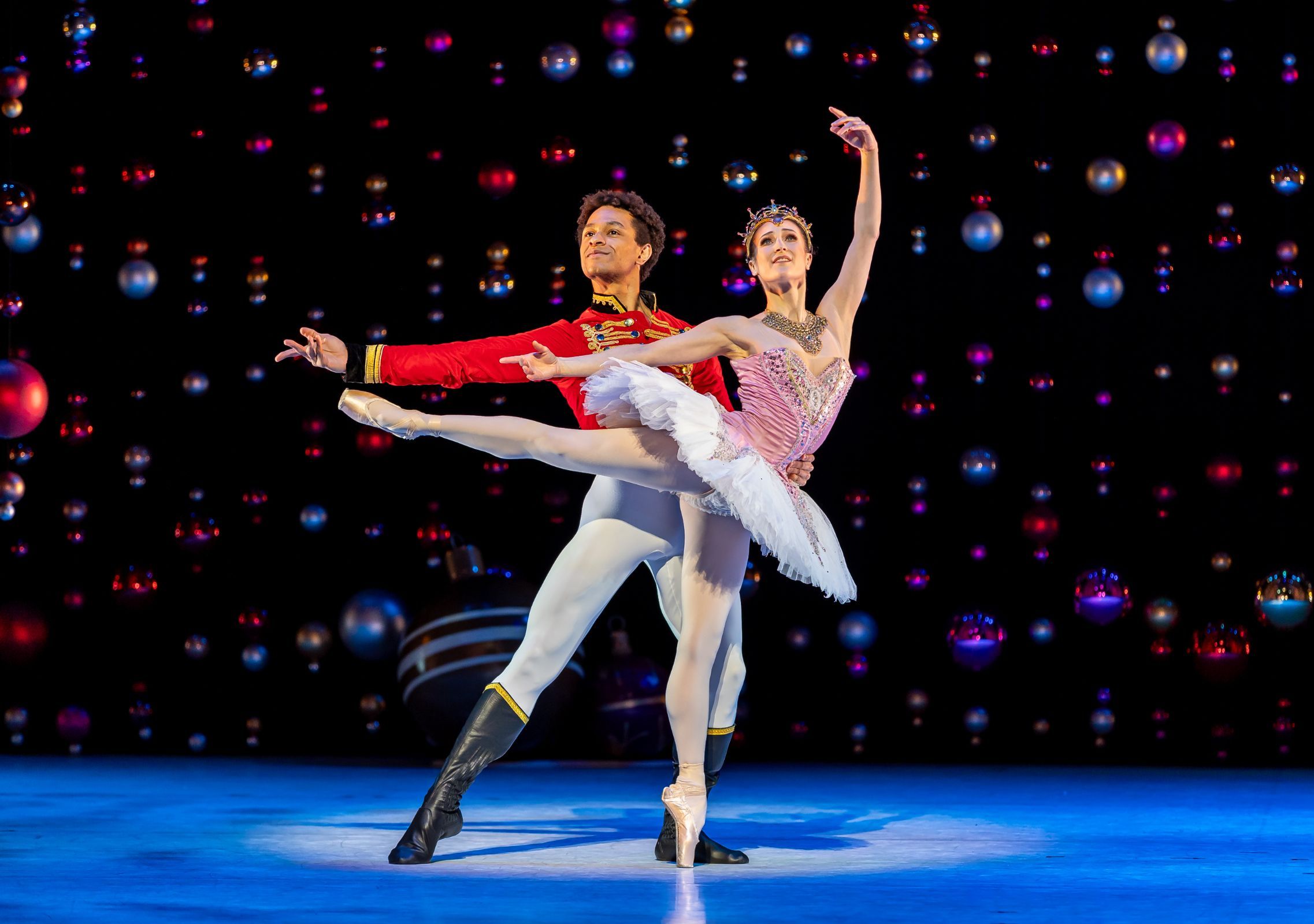 Yuri Marques Da Silva as the Nutcracker Prince and Jessica Fyfe as the Sugar Plum Fairy &copy; Andy Ross