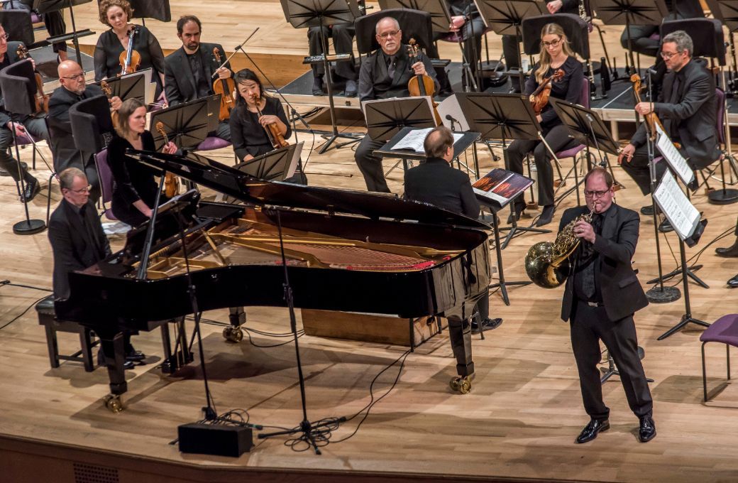 Steven Osborne, Martin Owen, Ludovic Morlot and the BBC Philharmonic Orchestra © Chris Payne