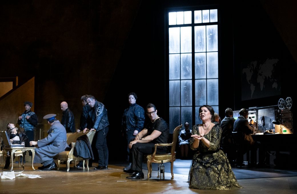 <i>Fedora</i> au Grand Th&eacute;&acirc;tre de Gen&egrave;ve &copy; Carole Parodi