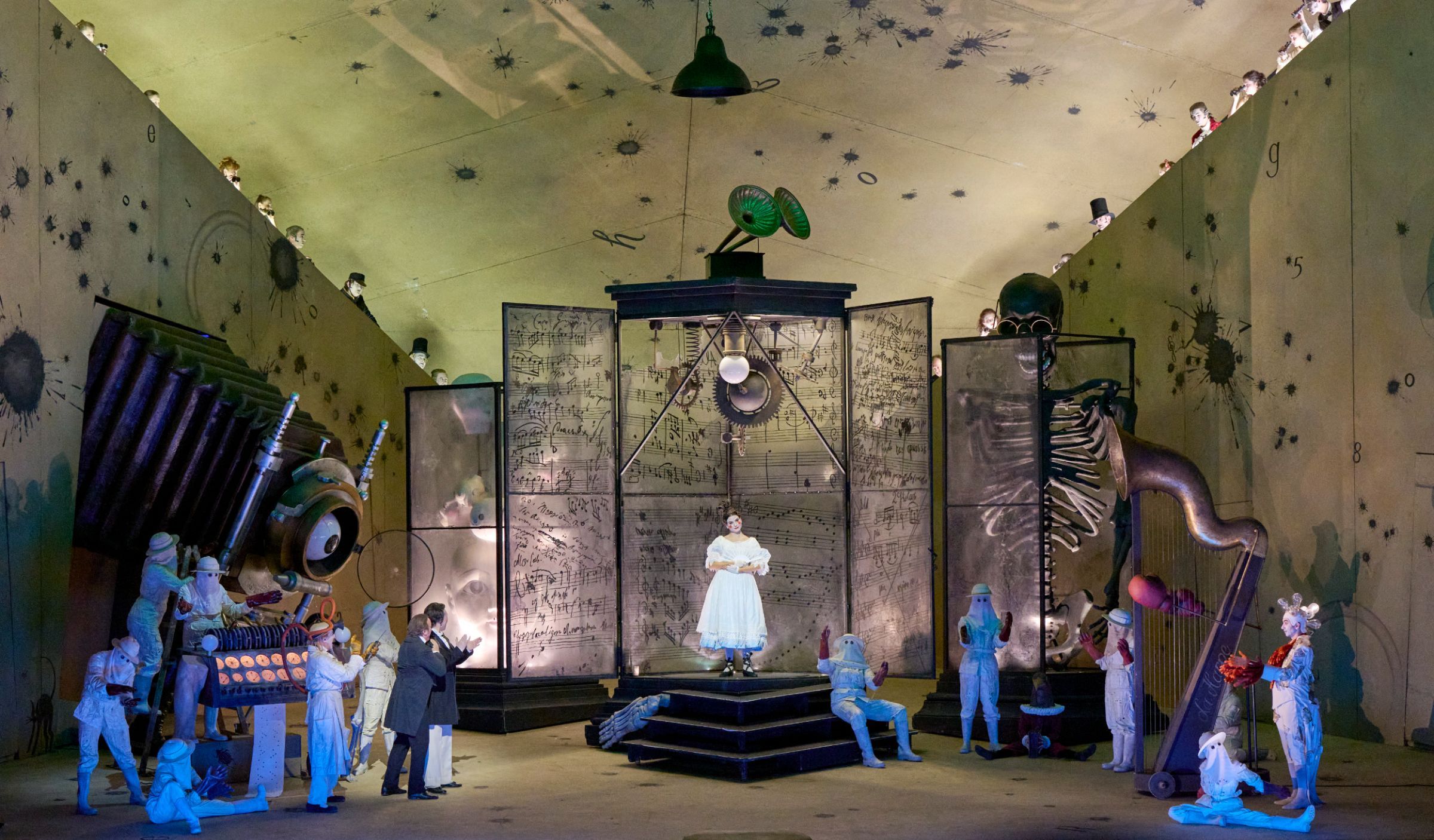 <i>Les contes d‘Hoffmann</i> &copy; Wiener Staatsoper | Michael Pöhn