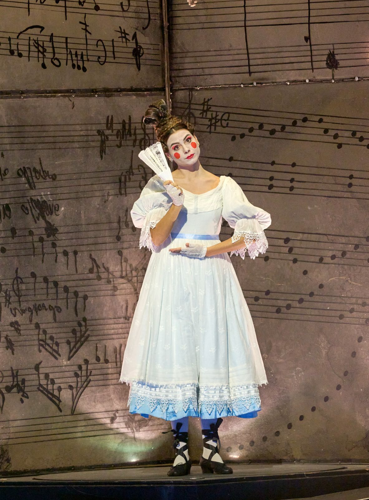 Serena Sáenz (Olympia) &copy; Wiener Staatsoper | Michael Pöhn