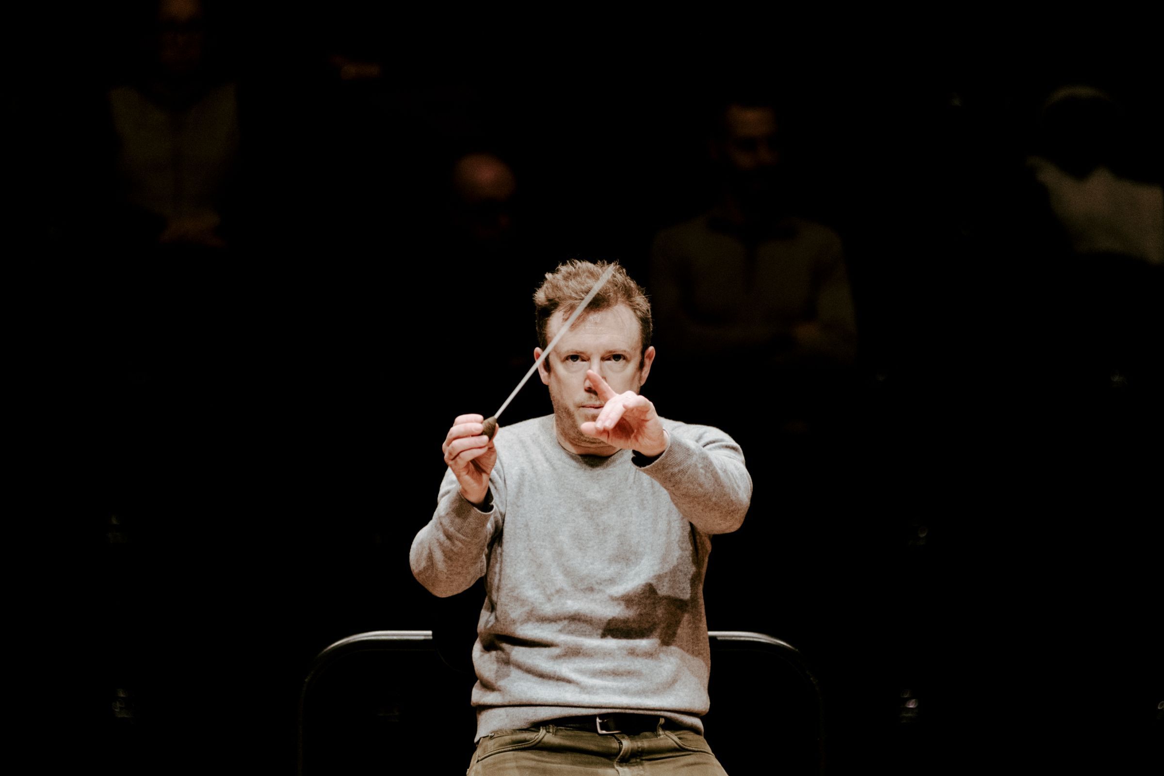 Daniel Harding en répétition avec l'Orchestre de Paris &copy; Mathias Benguigui