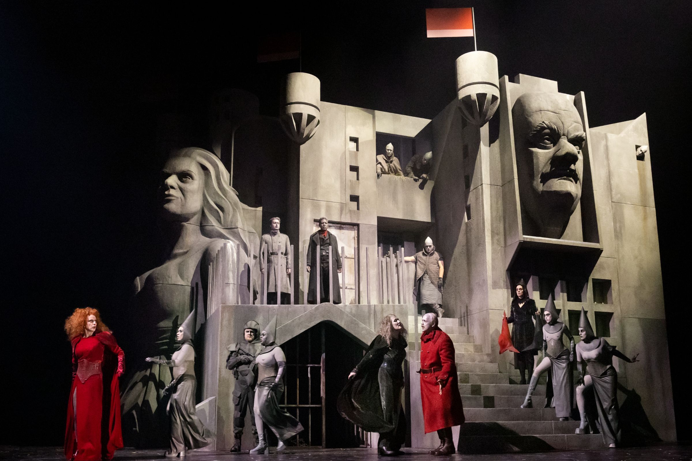 Astrid Kessler (Salome), Angela Denoke (Herodias), Thomas Blondelle (Herodes) and ensemble &copy; OBV | Annemie Augustjins