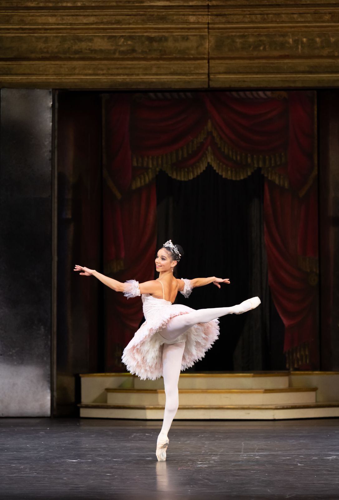 Céline Gittens as The Sugar Plum Fairy in Sir Peter Wright's <i>The Nutcracker</i> &copy; Birmingham Royal Ballet