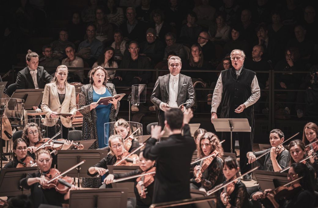 Elsa Dreisig, Tuija Knihtilä, Tuomas Katajala et Albert Dohmen © Romain Alcaraz