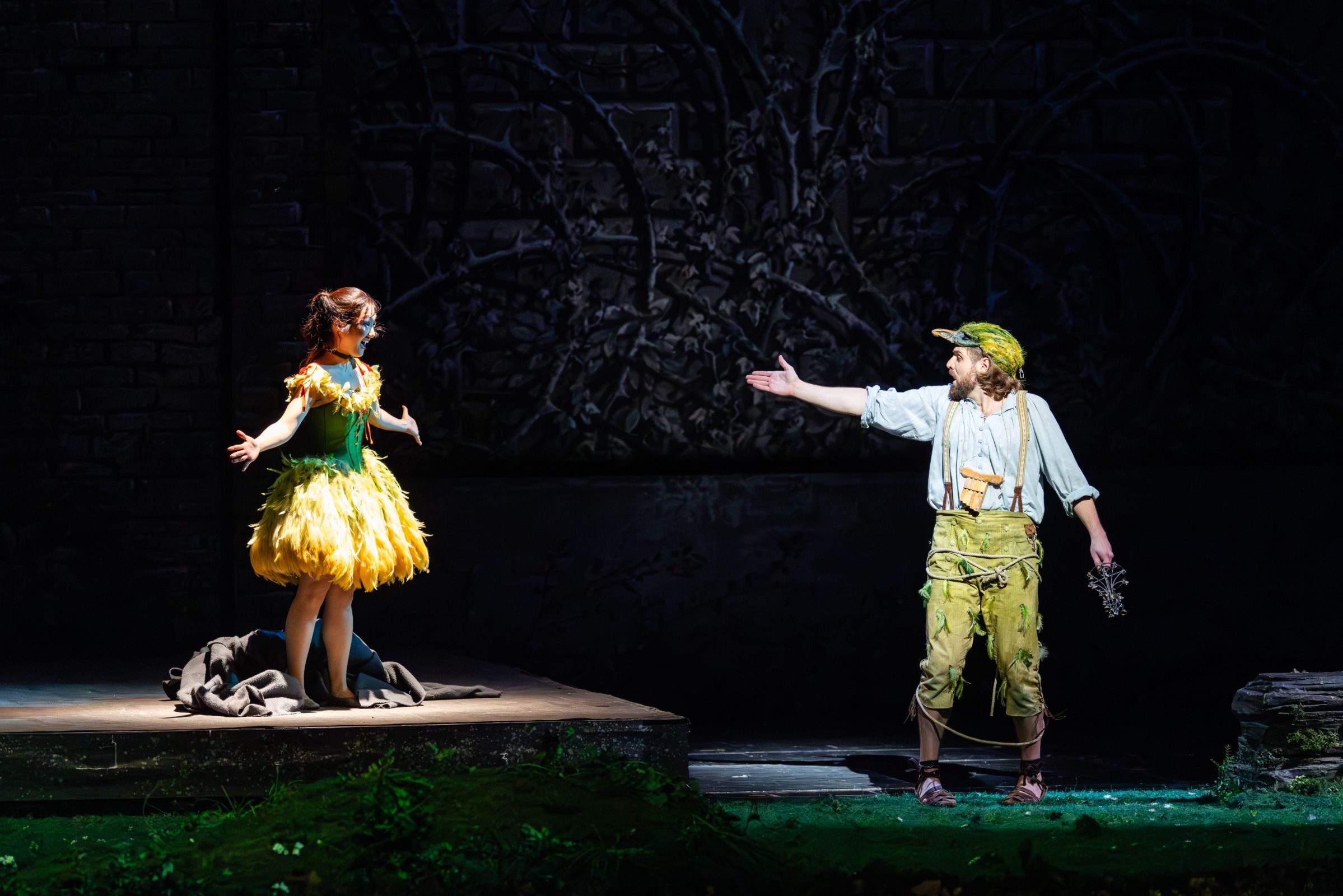 Seonwoo Lee (Papagena) and Konstantin Krimmel (Papageno) &copy; Geoffroy Scheid