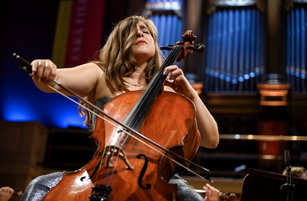 Alisa Weilerstein performs at the Rudolfinum, Prague © Petr Kadlec