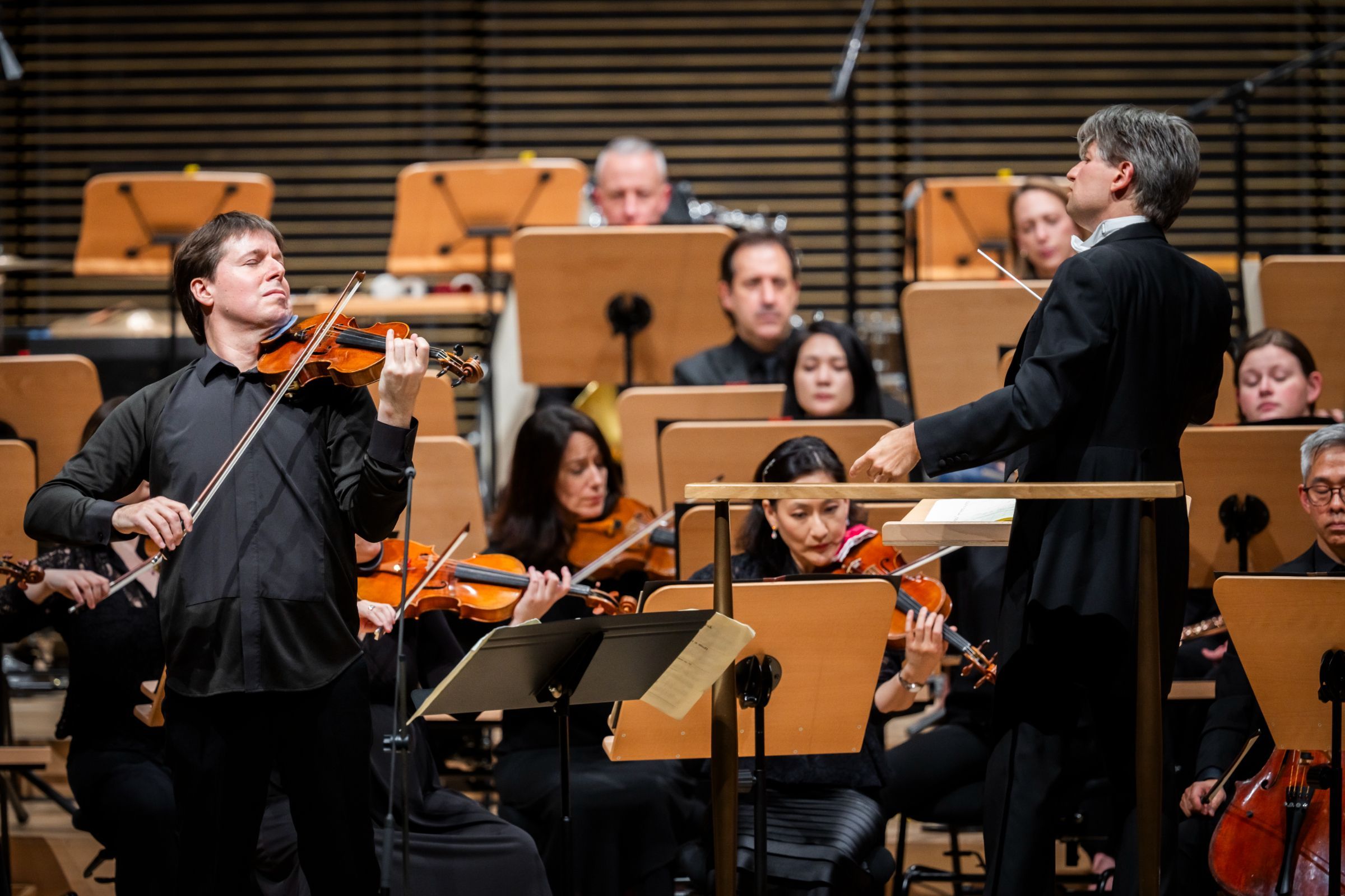 Joshua Bell, Daniele Rustioni and the New York Philharmonic &copy; Chris Lee