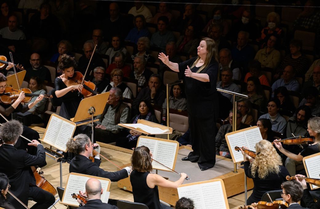 Simone Young al frente de la Orquesta Nacional de España © Rafa Martín | OCNE