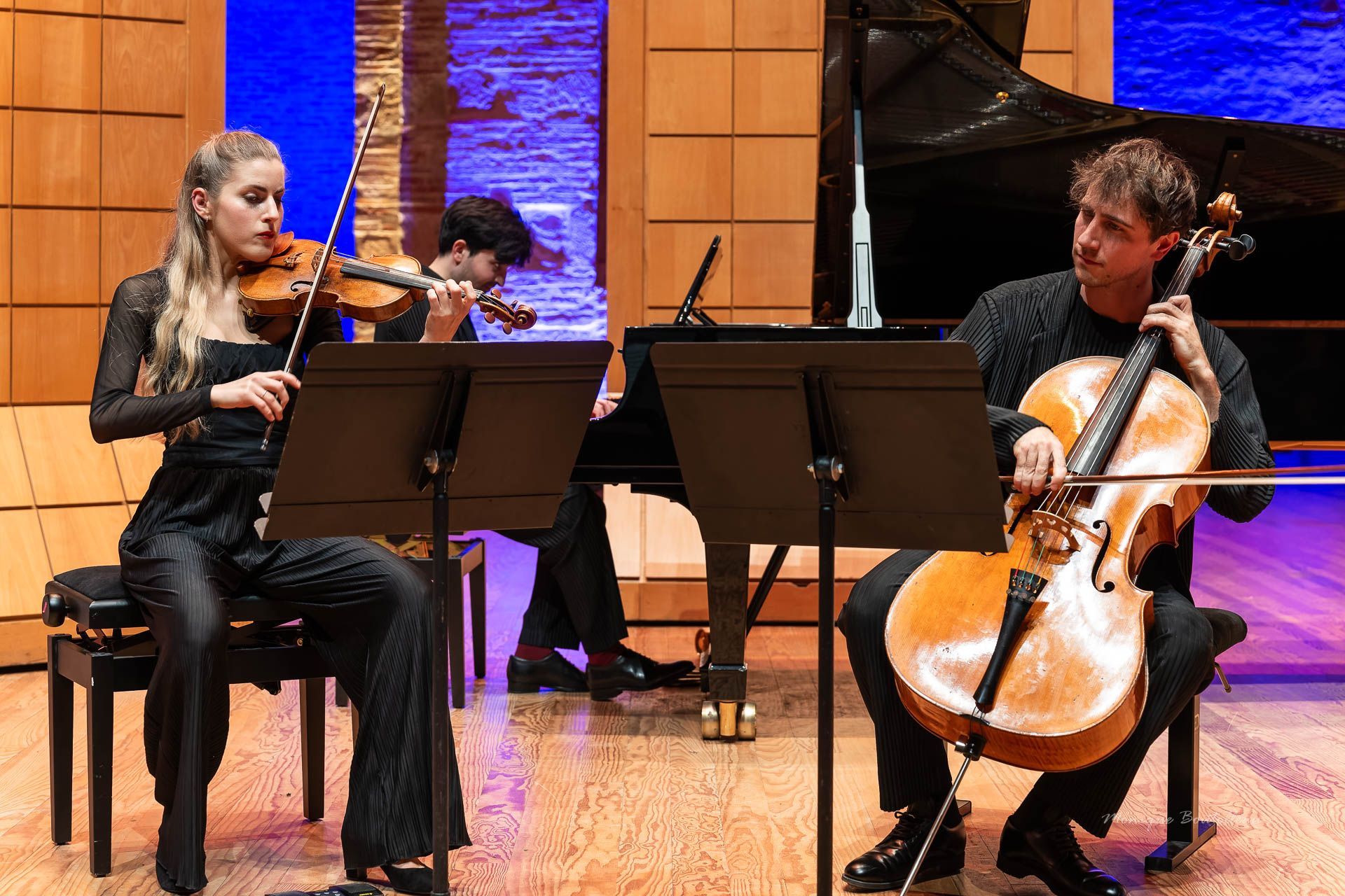Manon Galy, Jorge González Buajasán et Maxime Quennesson © Monique Boutolleau / Les Arts Renaissants