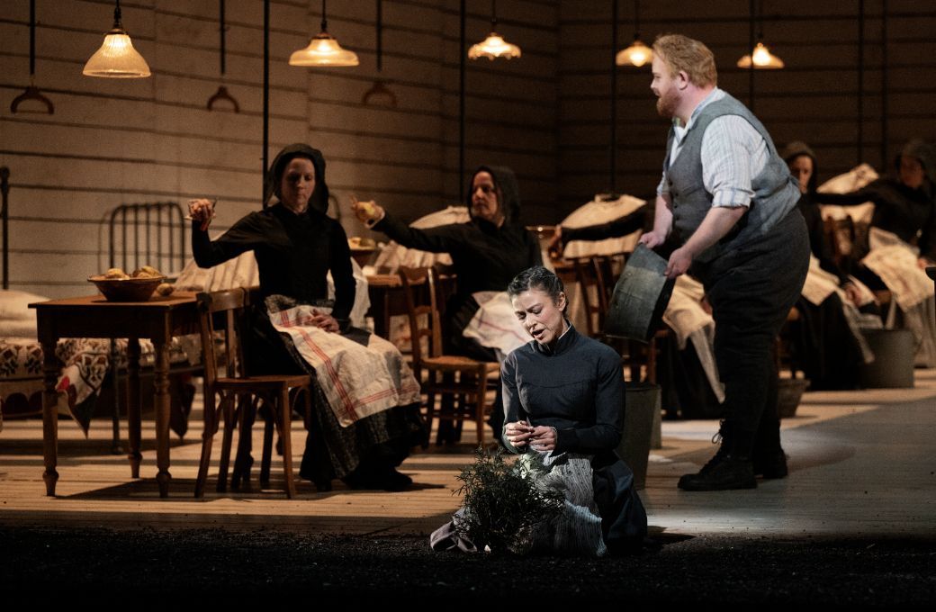 Corinne Winters (Jenůfa) and Nicky Spence (Laca) &copy; ROH | Camilla Greenwell