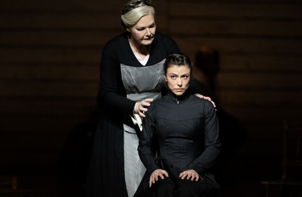 Karita Mattila (Kostelnička) and Corinne Winters (Jenůfa) &copy; ROH | Camilla Greenwell