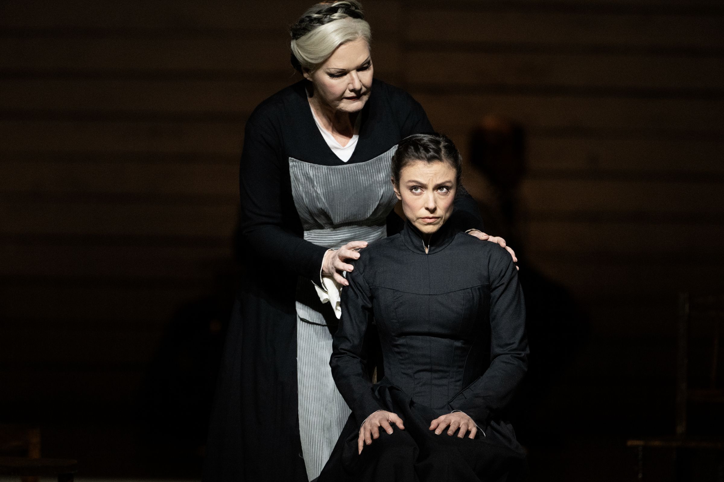 Karita Mattila (Kostelnička) and Corinne Winters (Jenůfa) &copy; ROH | Camilla Greenwell