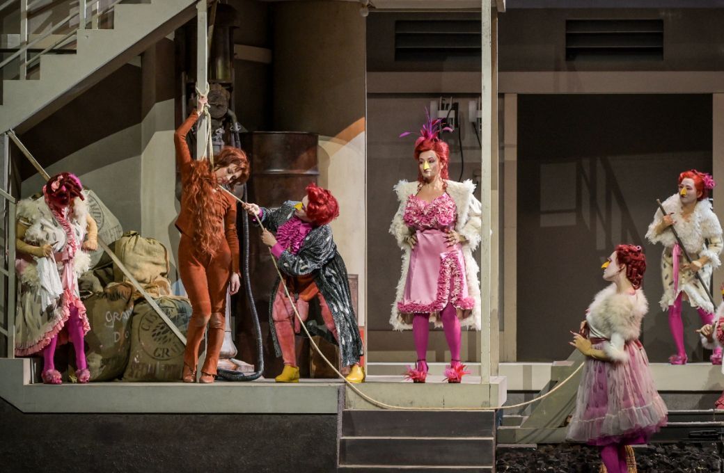 <i>La Petite Renarde rus&eacute;e</i> &agrave; l'Op&eacute;ra Bastille &copy; Vincent Pontet / Op&eacute;ra national de Paris