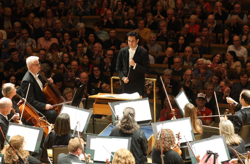 Diego Matheuz and the National Symphony Orchestra © Caoimhe O’Carroll