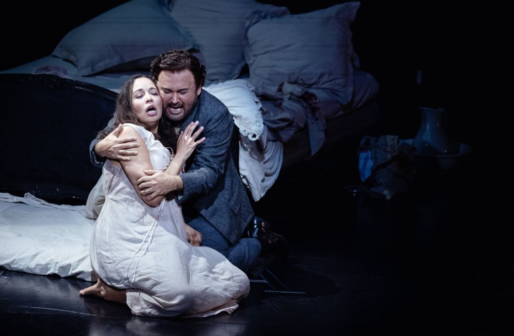 Nadine Sierra (Violetta Val&eacute;ry) y Javier Camarena (Alfredo Germont) &copy; Sergi Panizo | Gran Teatre del Liceu