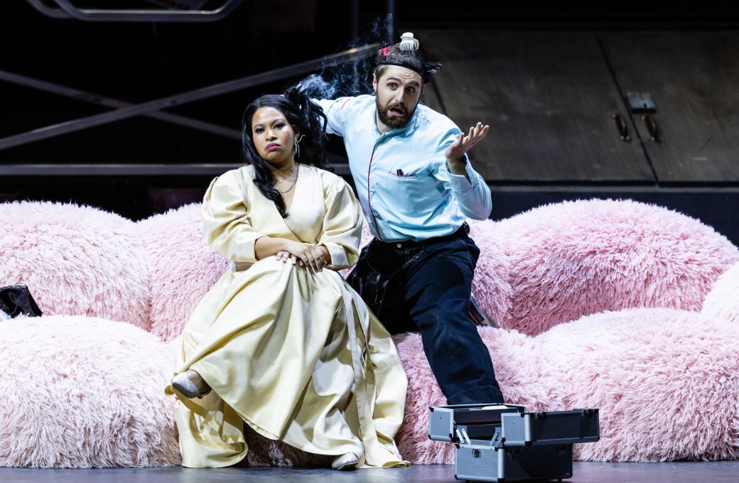 Golda Schultz (Gräfin Almaviva) und Konstantin Krimmel (Figaro) © Geoffroy Schied