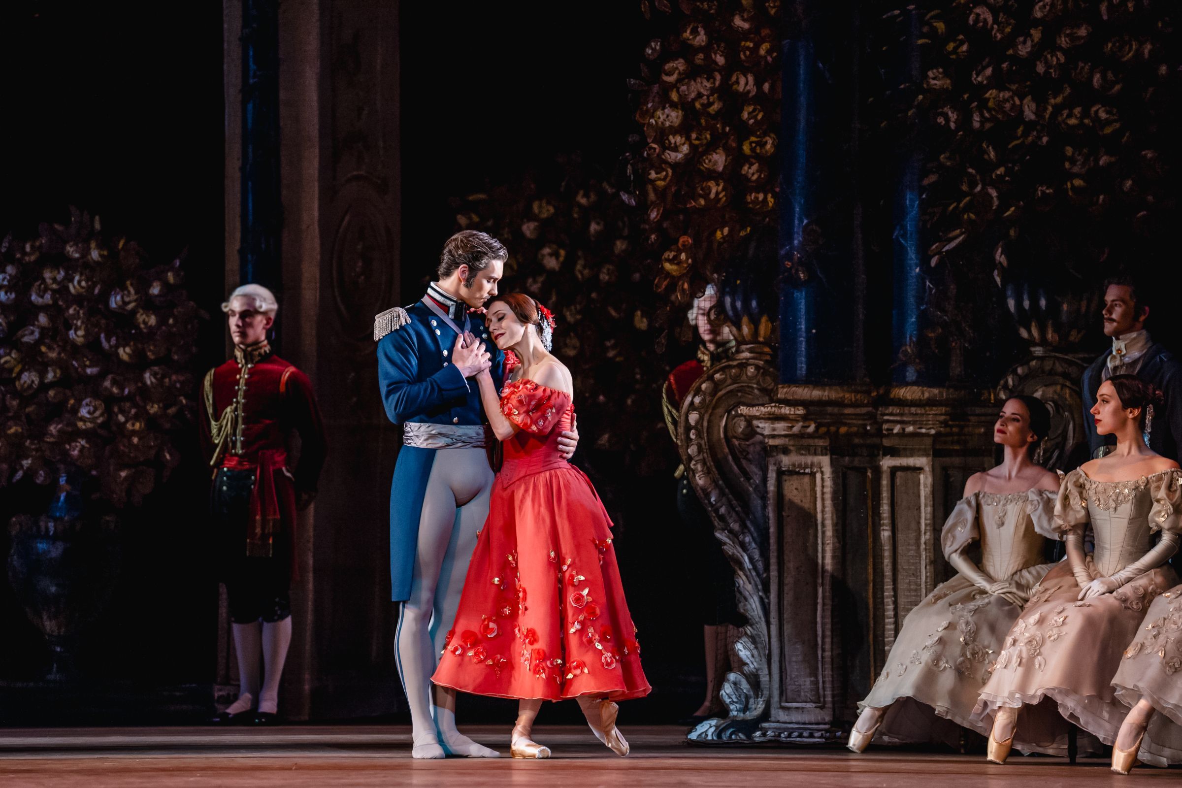 Lukas B. Brændsrød as Gremin and Marianela Nuñez as Tatiana in John Cranko's <i>Onegin</i> &copy; Andrej Uspenski