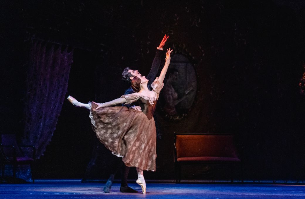 Reece Clarke as Onegin and Marianela Nu&ntilde;ez as Tatiana in John Cranko's <i>Onegin</i> &copy; Andrej Uspenski