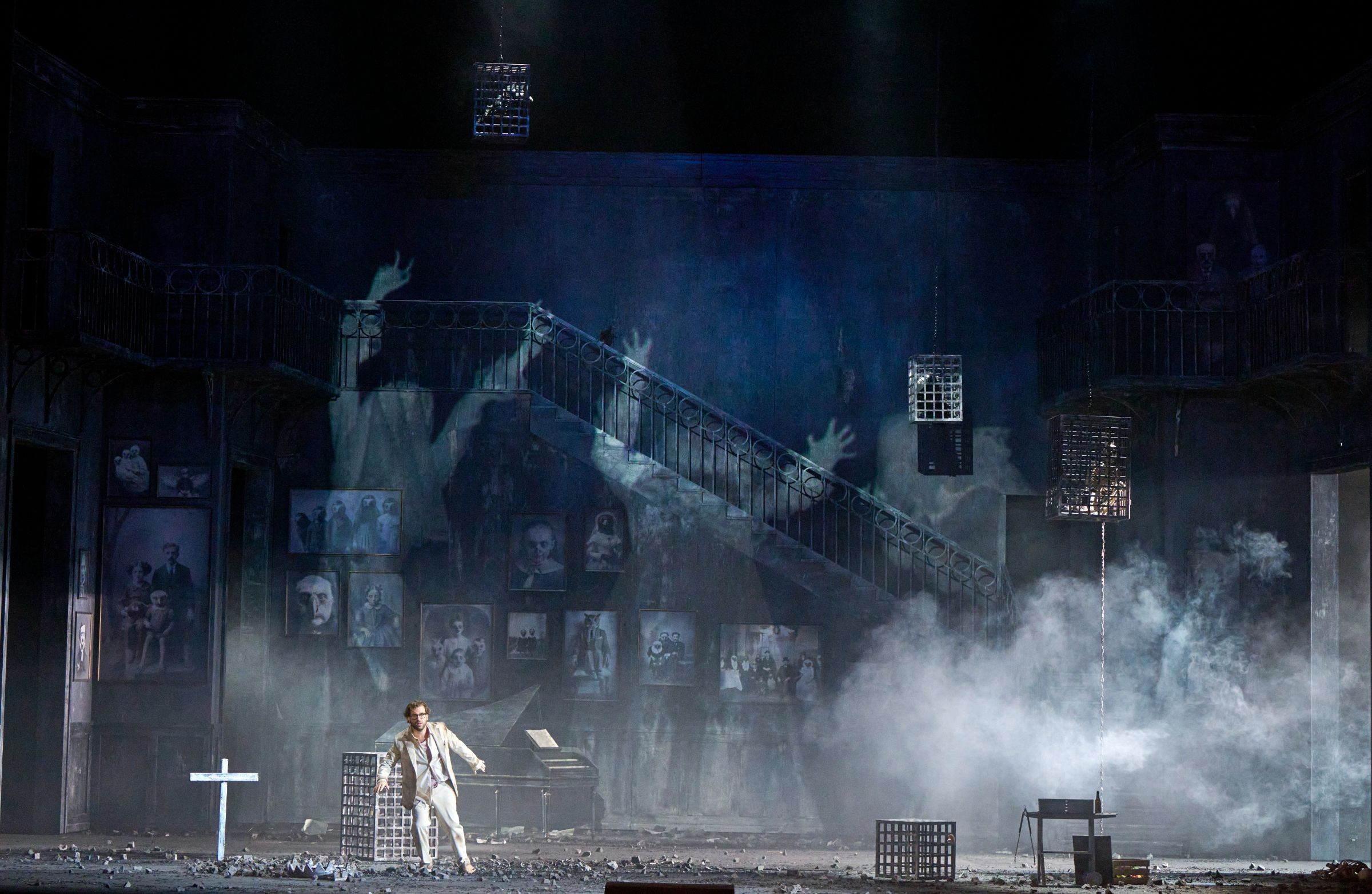 Julian Prégardien in der Neuinszenierung von Barbora Horáková an der Wiener Staatsoper &copy; Wiener Staatsoper | Michael Pöhn