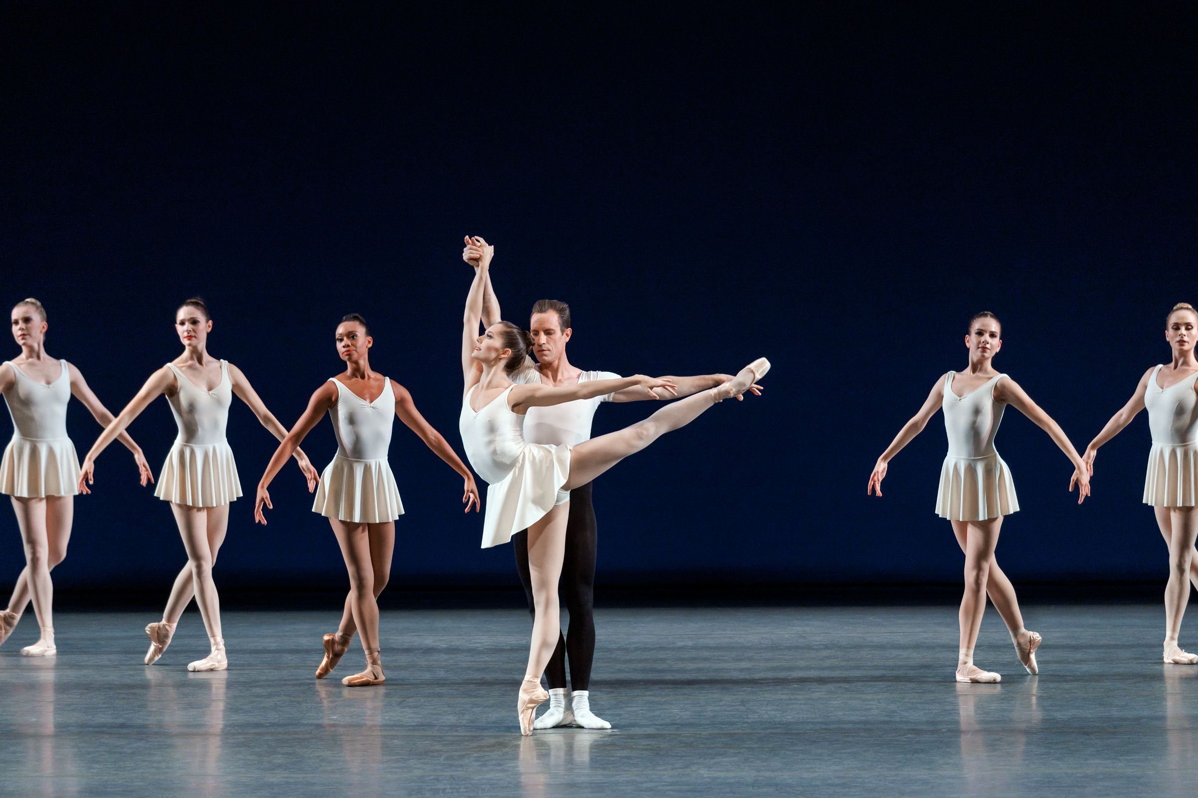 Unity Phelan, Andrew Veyette and the Company in George Balanchine's <i>Concerto Barocco</i> &copy; Erin Baiano