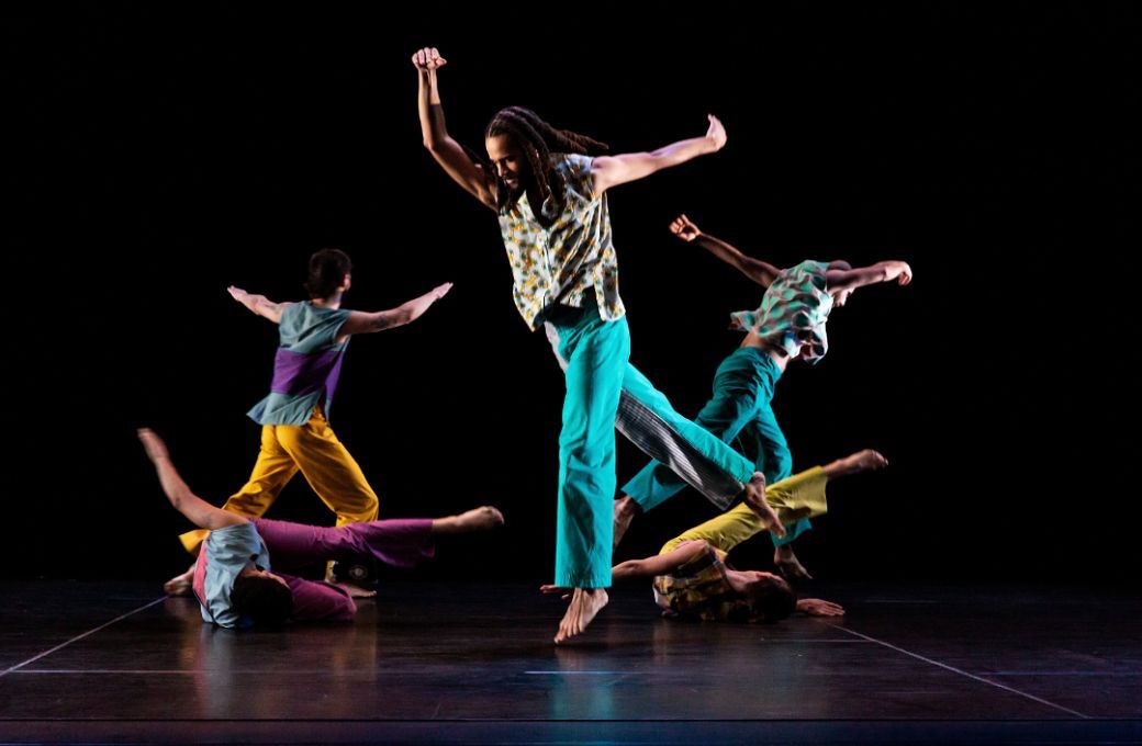 Trisha Brown Dance Company in <i>Working Title</i> © Delphine Perrin