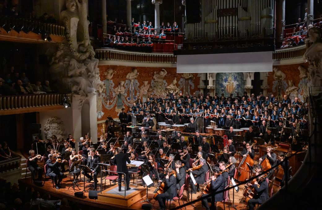 Orfeó Català y Orquestra Simfònica de Barcelona con Ludovic Morlot en la dirección © Toni Bofill | Palau de la Música
