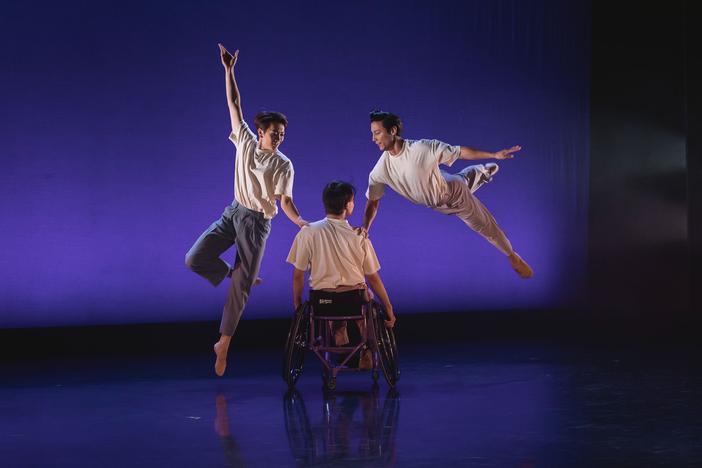 Kevin Poeung, Joseph Powell-Main and Yu Wakizuka in Kristen McNally's <i>Victory Dance</i> &copy; Emily Nuttall